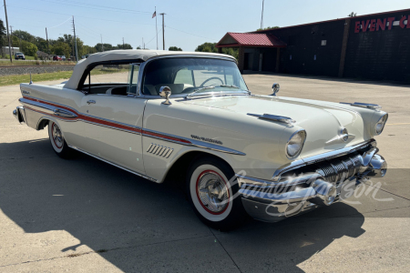 1957 PONTIAC BONNEVILLE