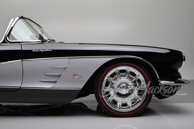 1959 CHEVROLET CORVETTE CUSTOM CONVERTIBLE - 9