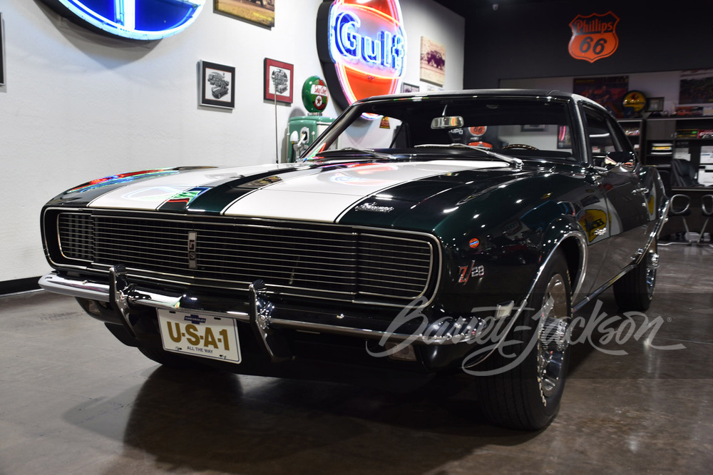 1970年代コーリー Lot 1027.1 1968 CHEVROLET CAMARO Z/28 RS | Barrett-Jackson