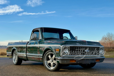 1972 CHEVROLET C10 CUSTOM PICKUP