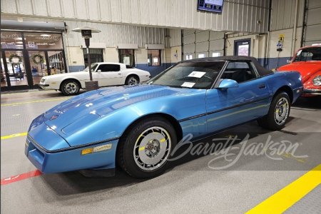 1987 CHEVROLET CORVETTE CONVERTIBLE