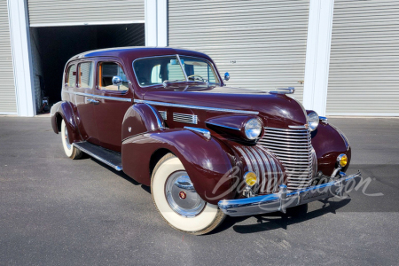 1939 CADILLAC SERIES 75 SEDAN