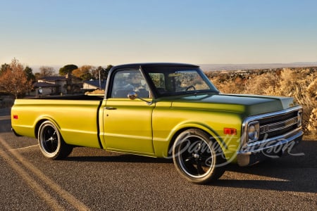 1970 CHEVROLET C10 CUSTOM PICKUP