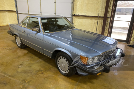 1988 MERCEDES-BENZ 560SL ROADSTER