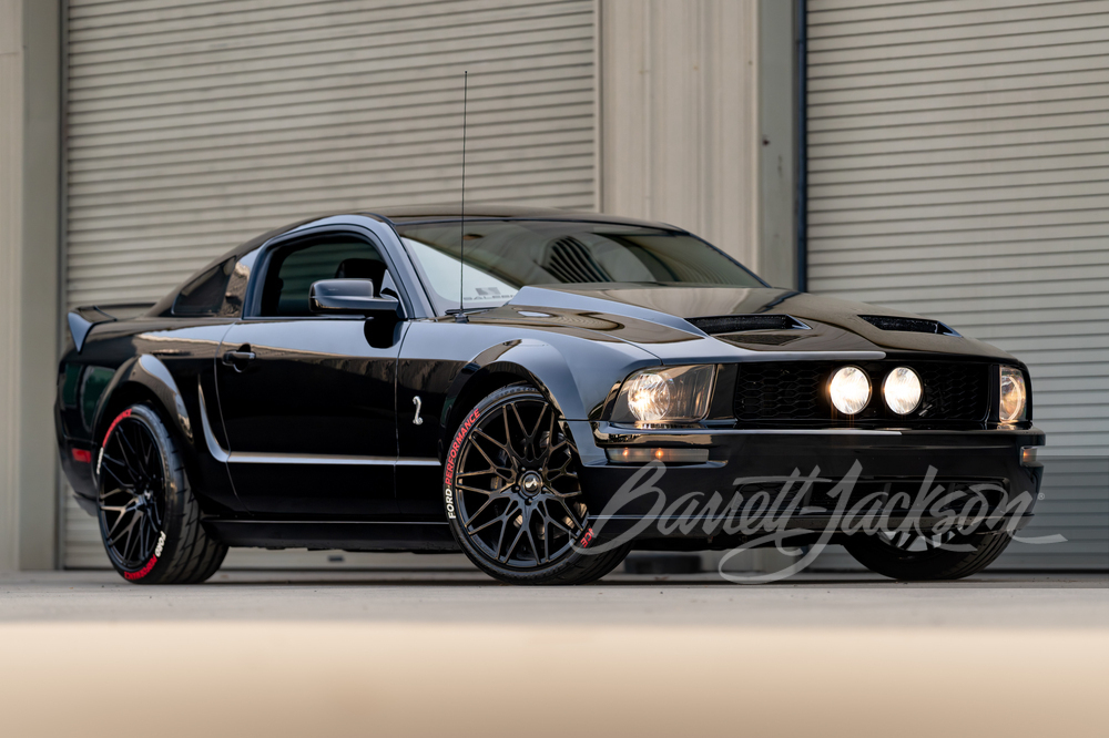 Lot 1194.1 2008 FORD MUSTANG GT SALEEN CUSTOM FASTBACK