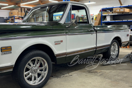 1972 CHEVROLET C10 CUSTOM PICKUP