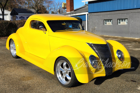 1937 FORD 3-WINDOW CUSTOM COUPE