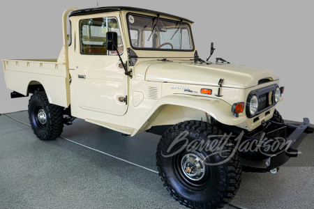 1974 TOYOTA LAND CRUISER FJ45 PICKUP