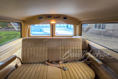 1986 CHEVROLET SUBURBAN - 10