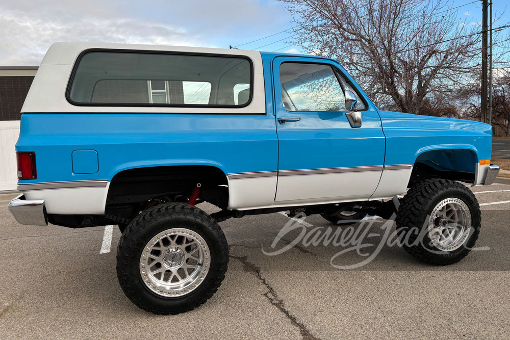 Lot 1615 1981 CHEVROLET K5 BLAZER CUSTOM SUV | Barrett-Jackson