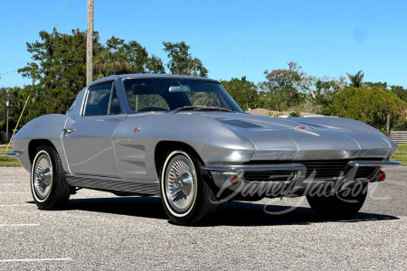 1963 CHEVROLET CORVETTE SPLIT-WINDOW COUPE