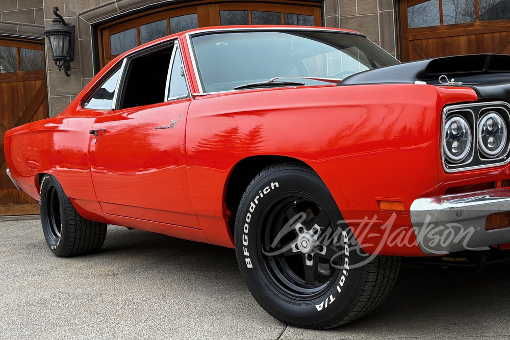Lot 379 1969 PLYMOUTH ROAD RUNNER CUSTOM COUPE | Barrett-Jackson