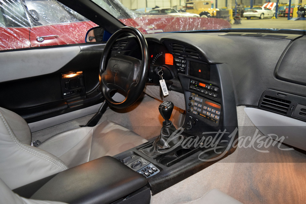 Lot 94 1994 CHEVROLET CORVETTE ZR1 | Barrett-Jackson