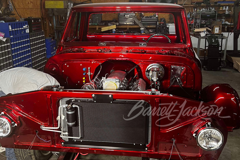 Lot 430 1970 CHEVROLET C10 CUSTOM PICKUP | Barrett-Jackson