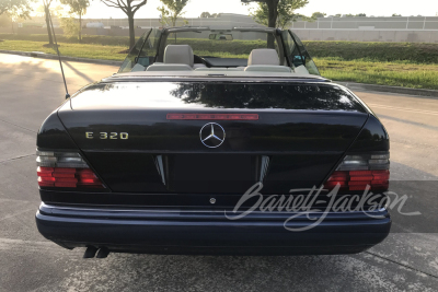 1994 MERCEDES-BENZ E320 CABRIOLET - 24