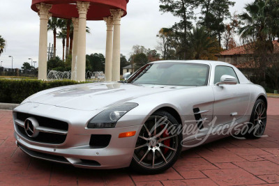 2012 MERCEDES-BENZ SLS AMG GULLWING - 12