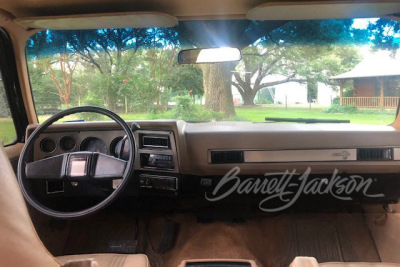 1984 CHEVROLET SUBURBAN CUSTOM SUV - 4