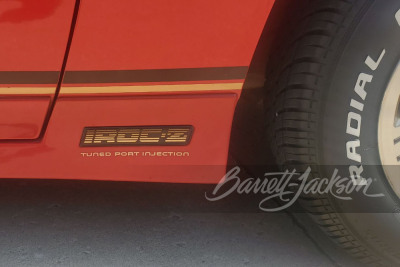 1989 CHEVROLET CAMARO IROC-Z - 12