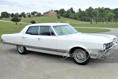 1965 OLDSMOBILE 98 4-DOOR SEDAN