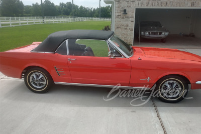 1966 FORD MUSTANG CONVERTIBLE - 14