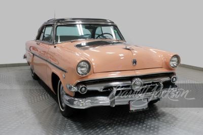 1954 FORD CRESTLINE SKYLINER