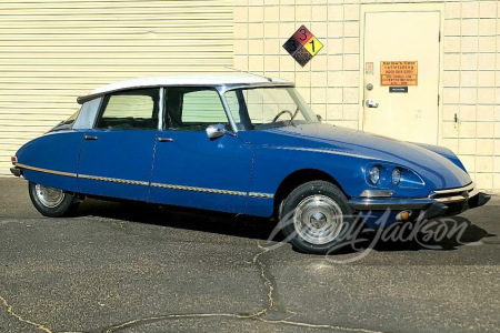 1969 CITROEN DS ID-19 GRANDE ROUTE SEDAN