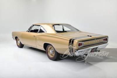 1968 DODGE HEMI CORONET SUPER BEE - 26