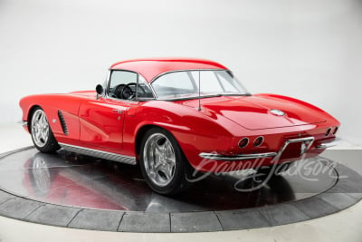 1962 CHEVROLET CORVETTE CUSTOM CONVERTIBLE - 2