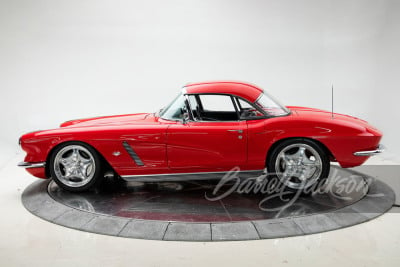 1962 CHEVROLET CORVETTE CUSTOM CONVERTIBLE - 5