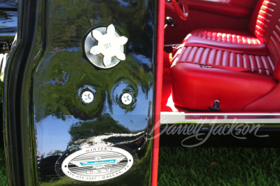 1957 FORD THUNDERBIRD CONVERTIBLE - 11