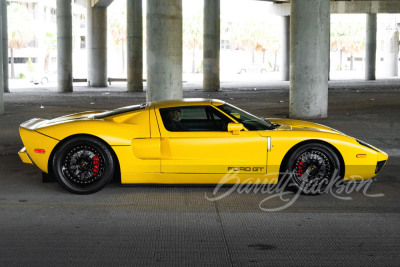 2006 FORD GT - 18