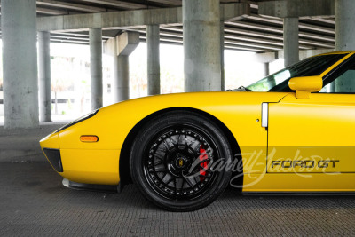 2006 FORD GT - 24