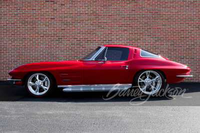 1963 CHEVROLET CORVETTE SPLIT-WINDOW CUSTOM COUPE - 17