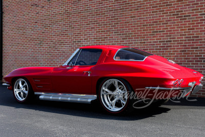 1963 CHEVROLET CORVETTE SPLIT-WINDOW CUSTOM COUPE - 18