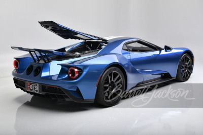 2019 FORD GT - 33