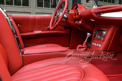 1962 CHEVROLET CORVETTE CUSTOM CONVERTIBLE - 4