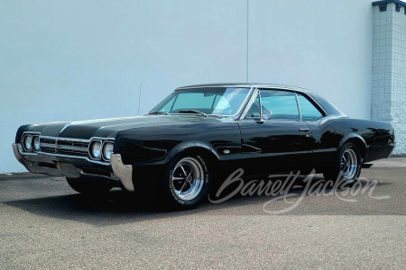 1966 OLDSMOBILE F-85 HOLIDAY COUPE