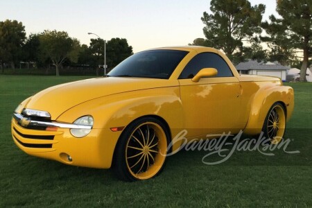 2004 CHEVROLET SSR CUSTOM PICKUP