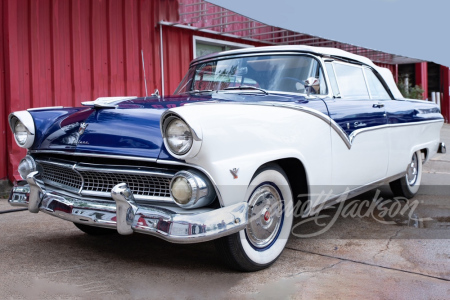 1955 FORD FAIRLANE SUNLINER CONVERTIBLE