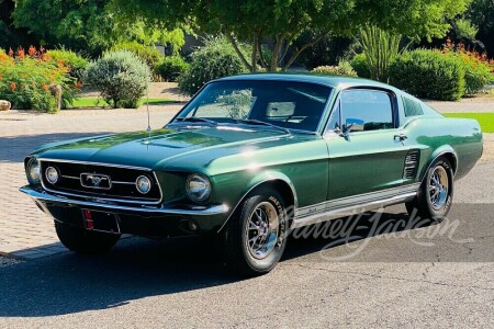 1967 FORD MUSTANG 390 S-CODE FASTBACK